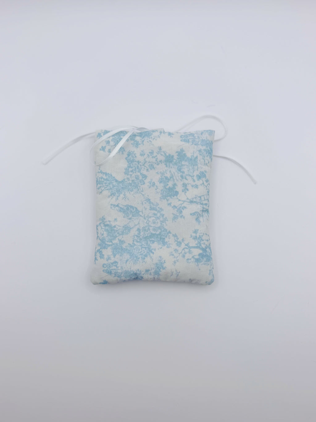 Sky Blue Floral Photo Card Sleeve – DIY Pendant & Bag Tag