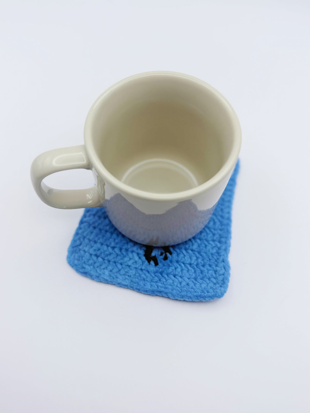Crochet Rain Umbrella Coaster – Blue Sky with Storm Cloud