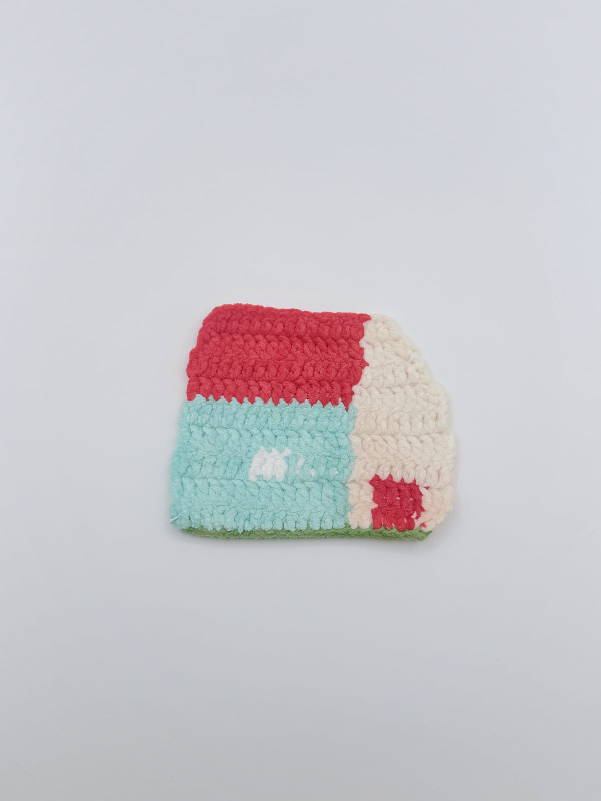 Crochet Coaster – House with Red Roof & Teal Blue Wall