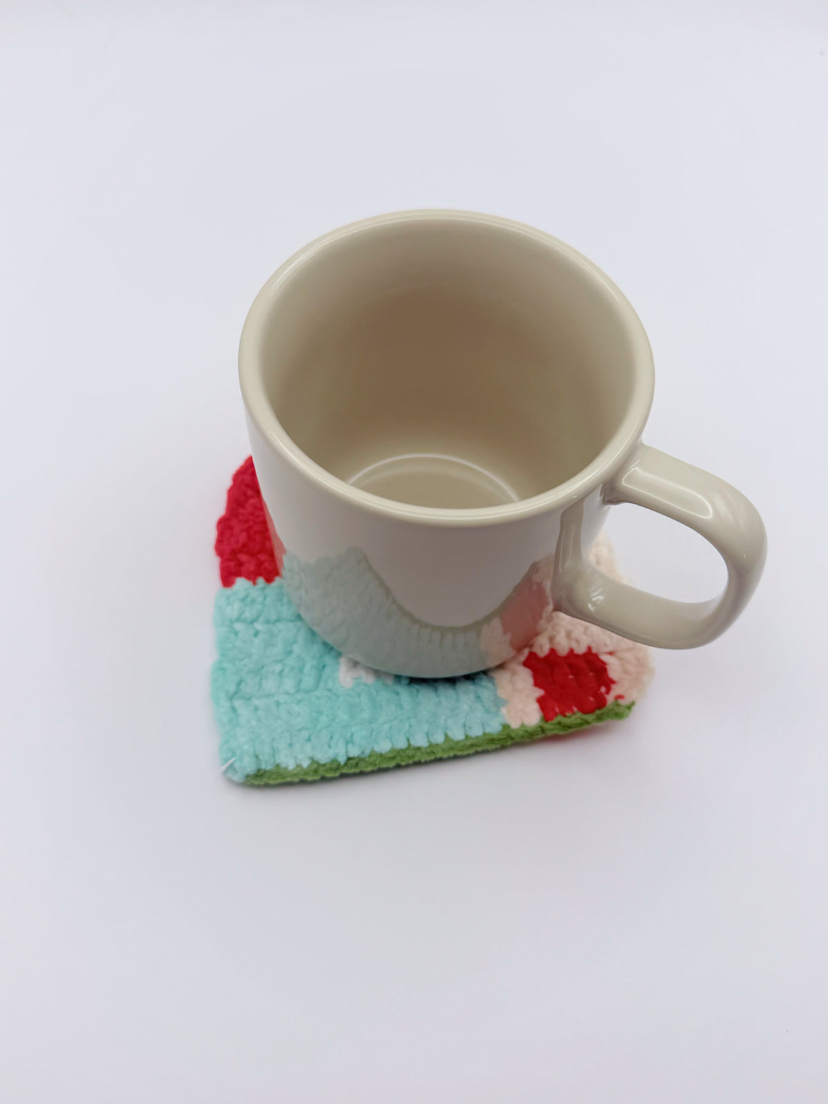 Crochet Coaster – House with Red Roof & Teal Blue Wall
