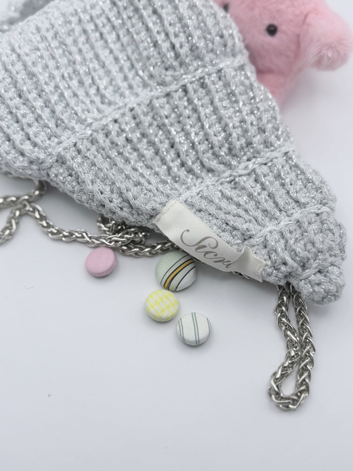 Crochet Conch Drawstring Bag – Silver Shimmer with Adjustable Metal Chain