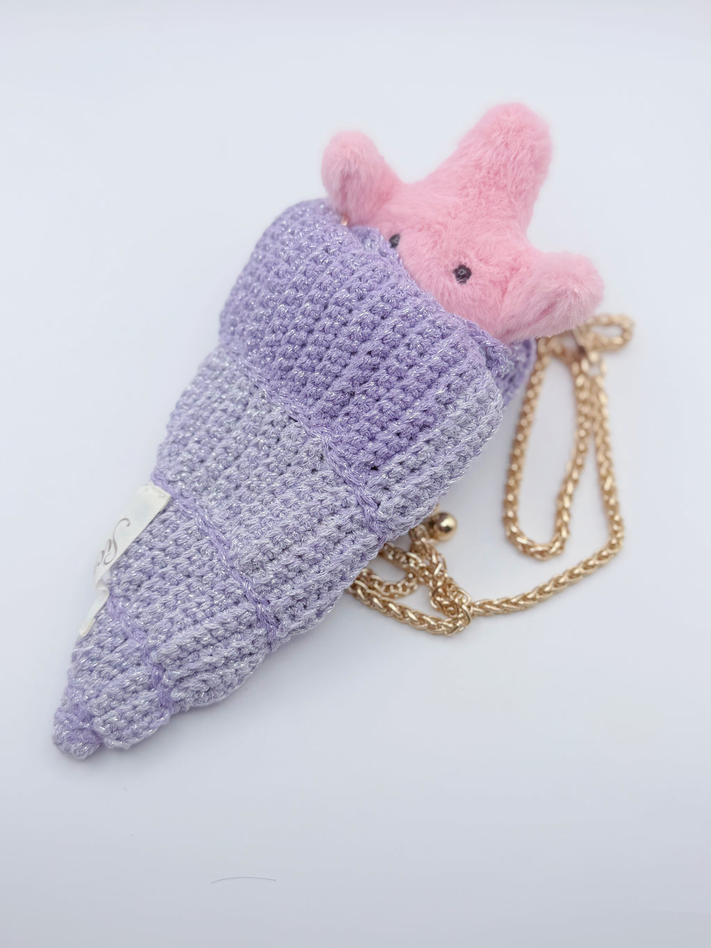Crochet Conch Drawstring Bag – Lavender Shimmer with Gold Metal Chain