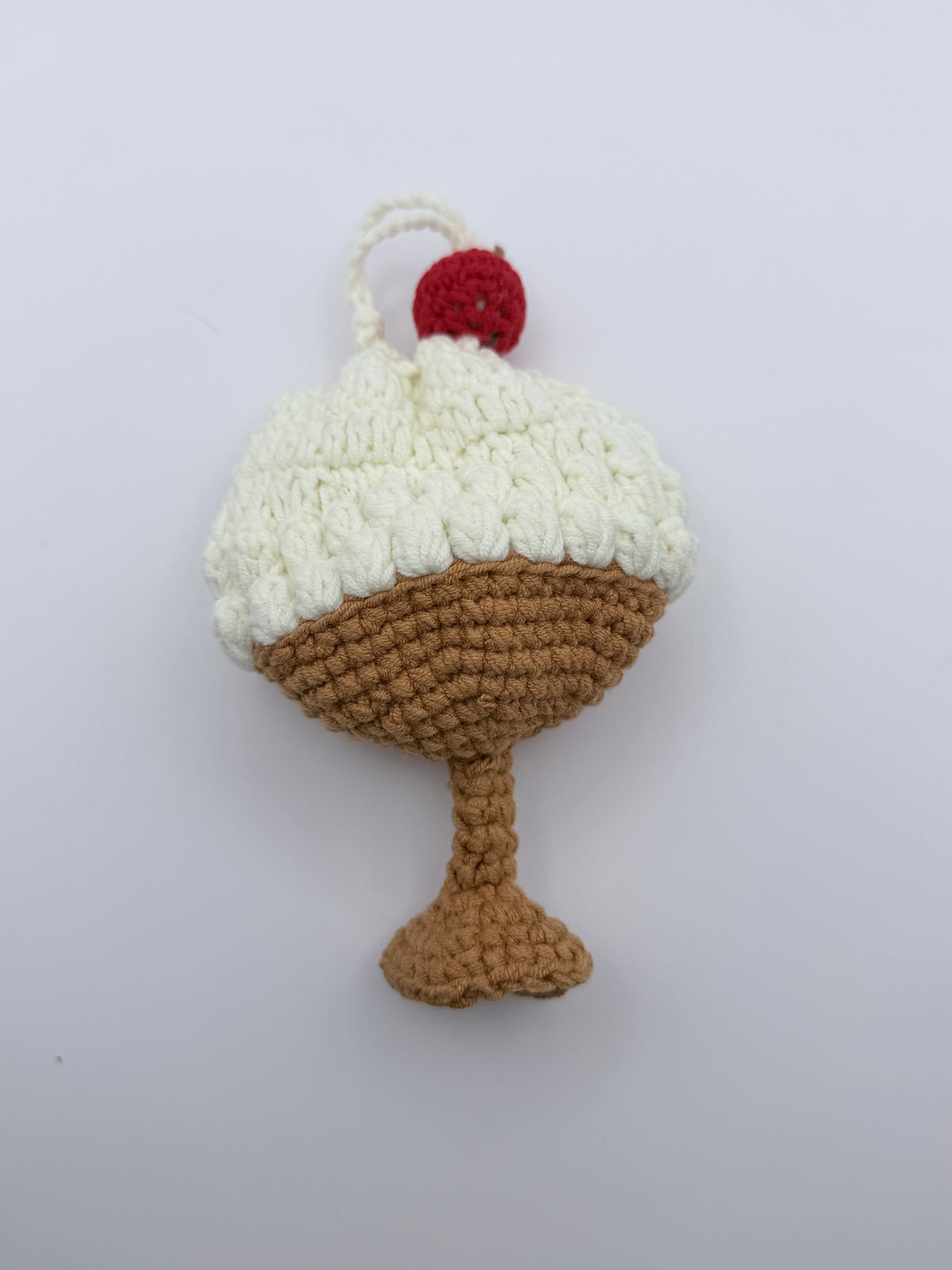 Crochet Ice Cream Sundae Pouch – White Cherry