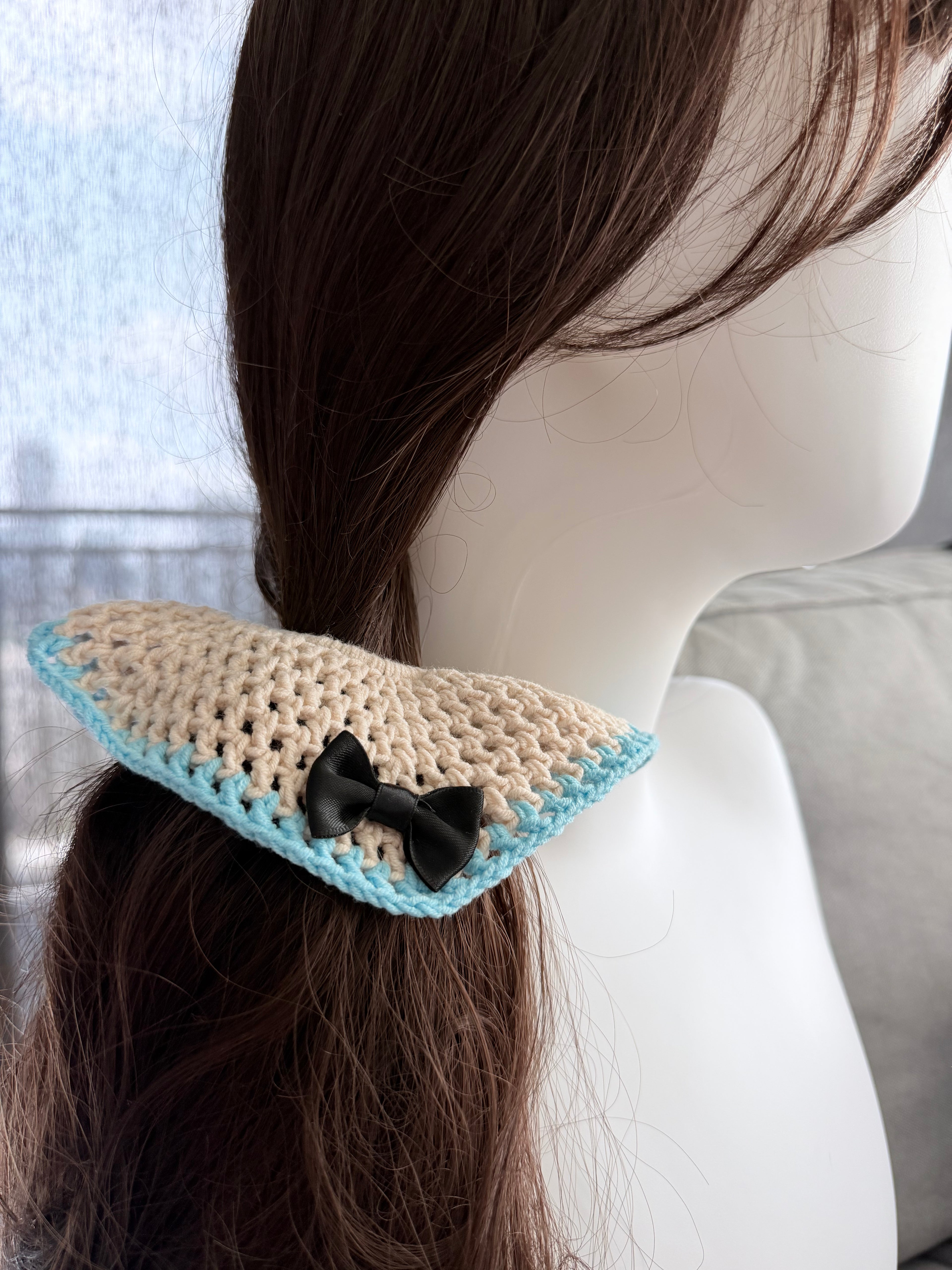 Crochet Square Scrunchie – Cream & Blue with Bow Detail