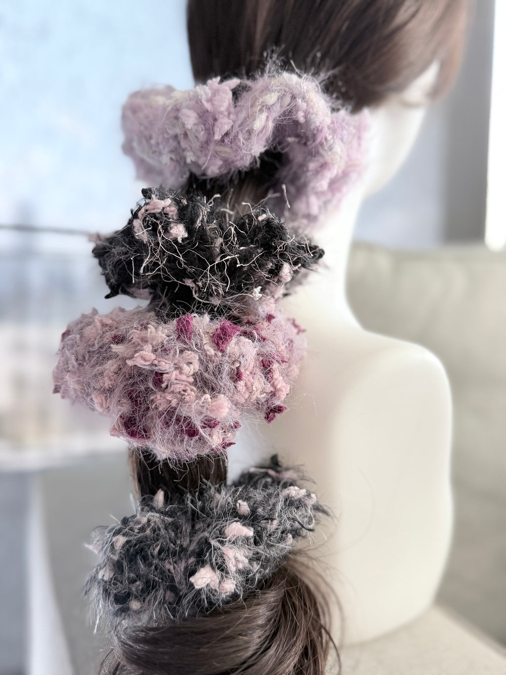 Hand-Blended Fuzzy Yarn Scrunchie – Grey & White Mix
