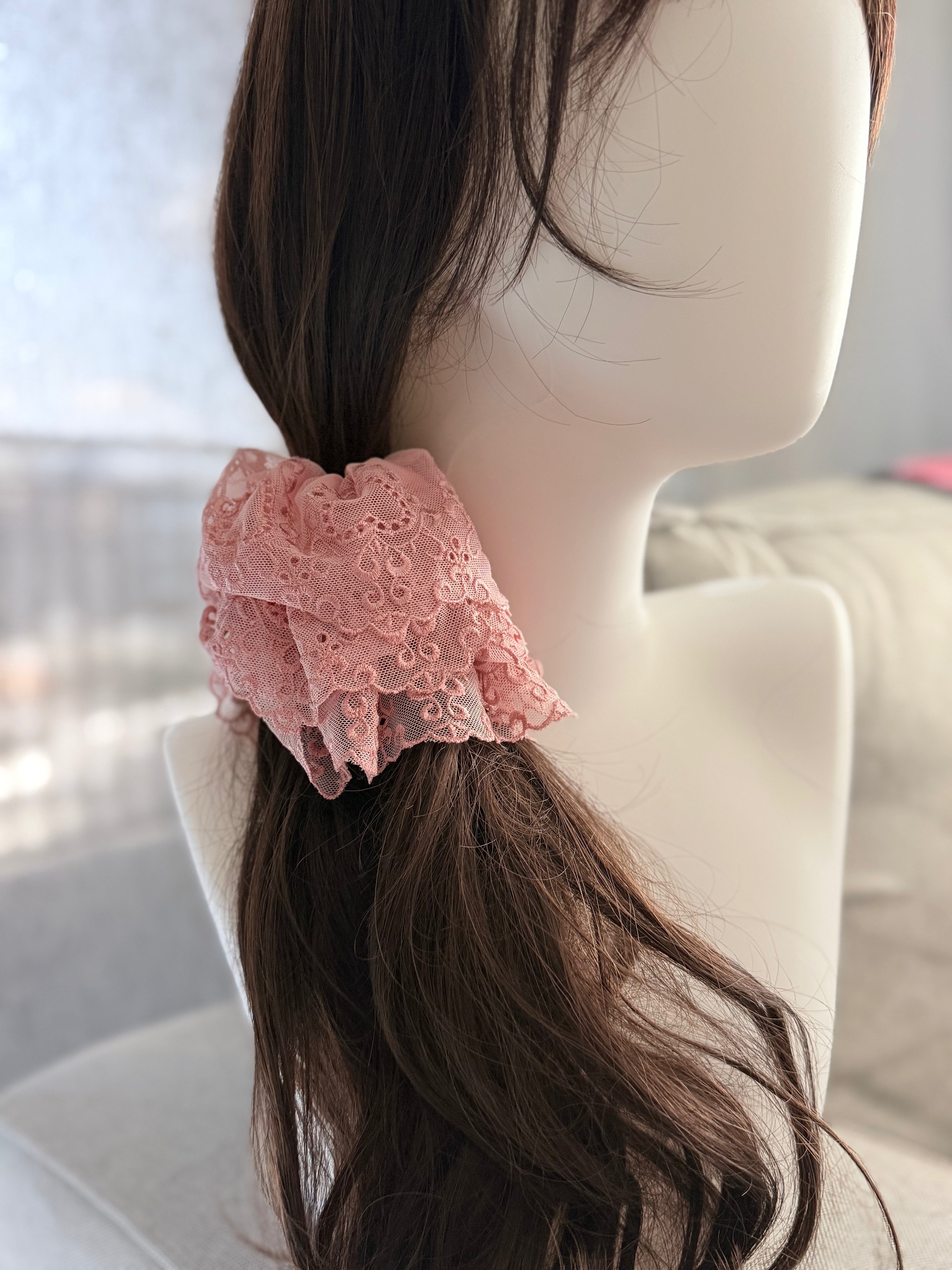 Layered Lace Scrunchie – Dusty Rose