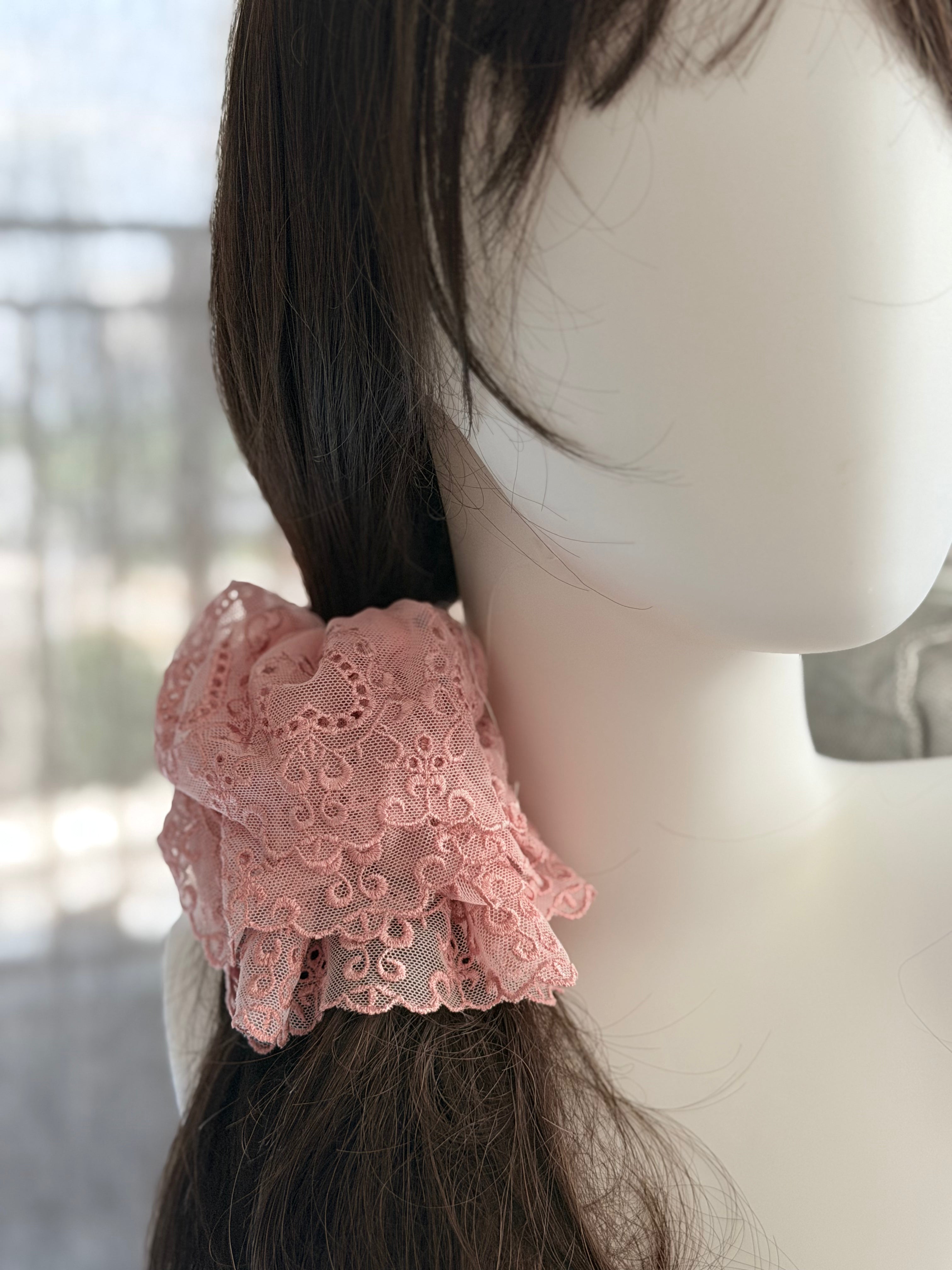 Layered Lace Scrunchie – Dusty Rose