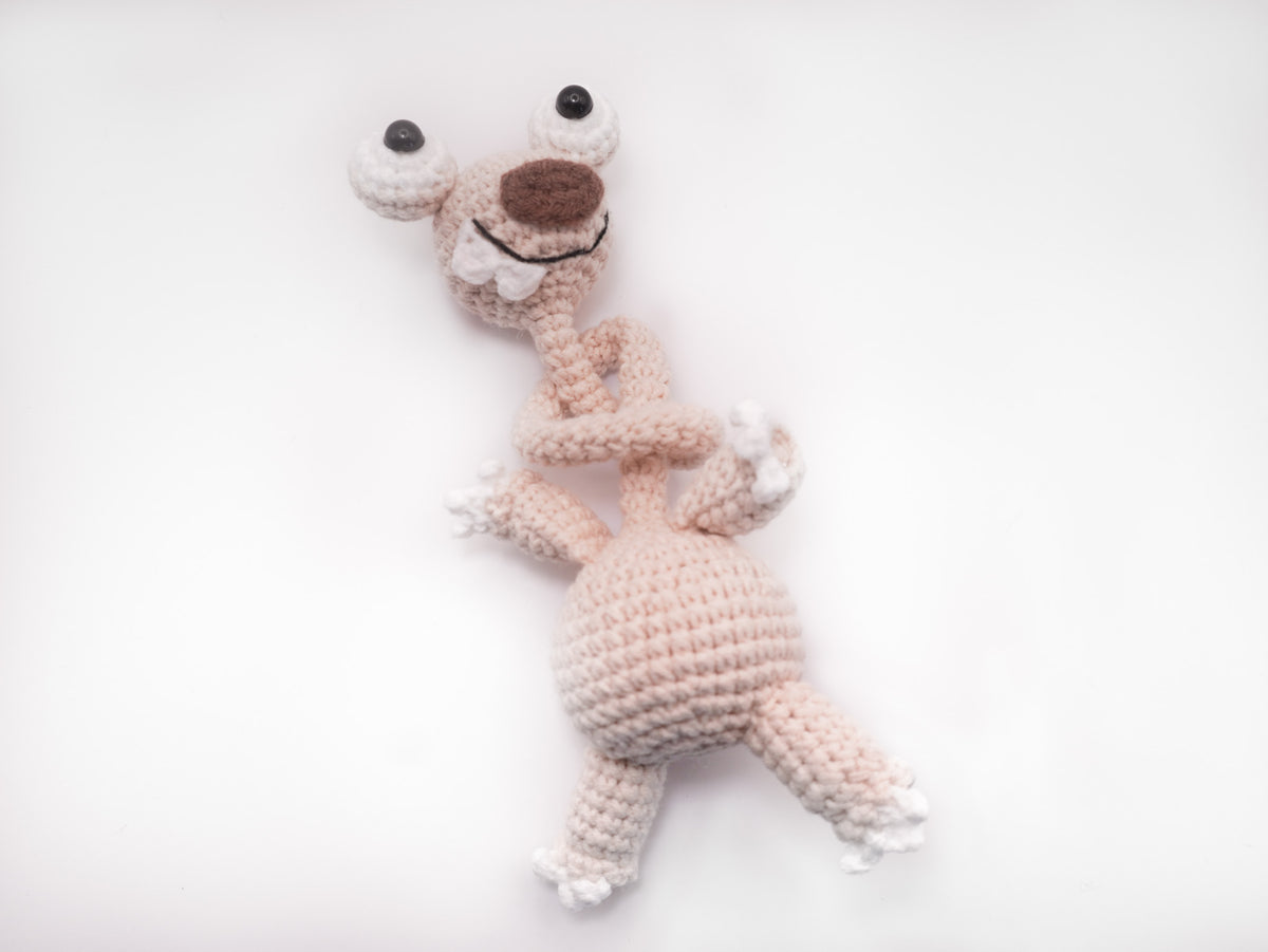 Ugly Squirrel Amigurumi – Cream White Wobbly-Neck Crochet Figurine & Bag Charm