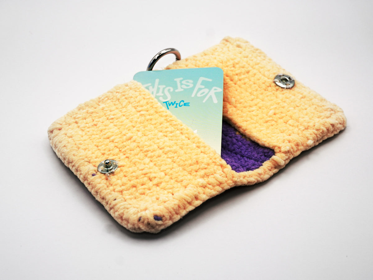 Crochet Card Wallet – Purple & Cream Bow Pattern