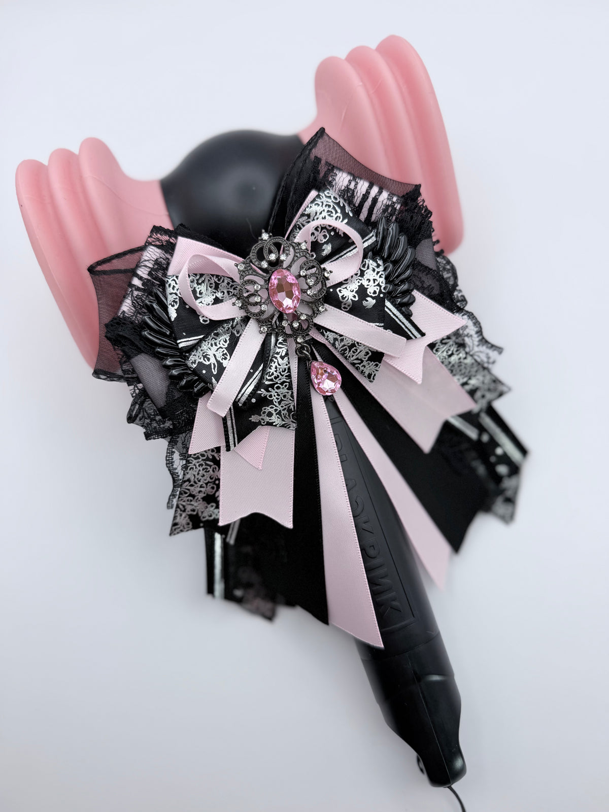 K-Pop Lightstick Bow Decoration – Black & Pink Gothic