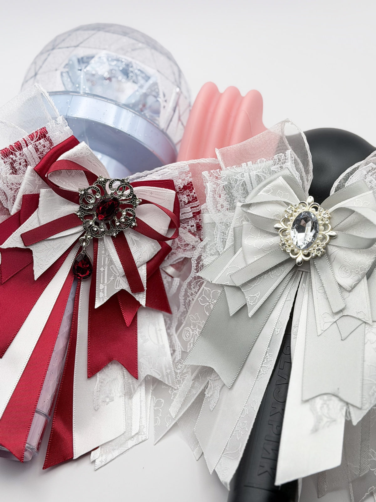 Seventeen Lightstick Bow Decoration – Red & White