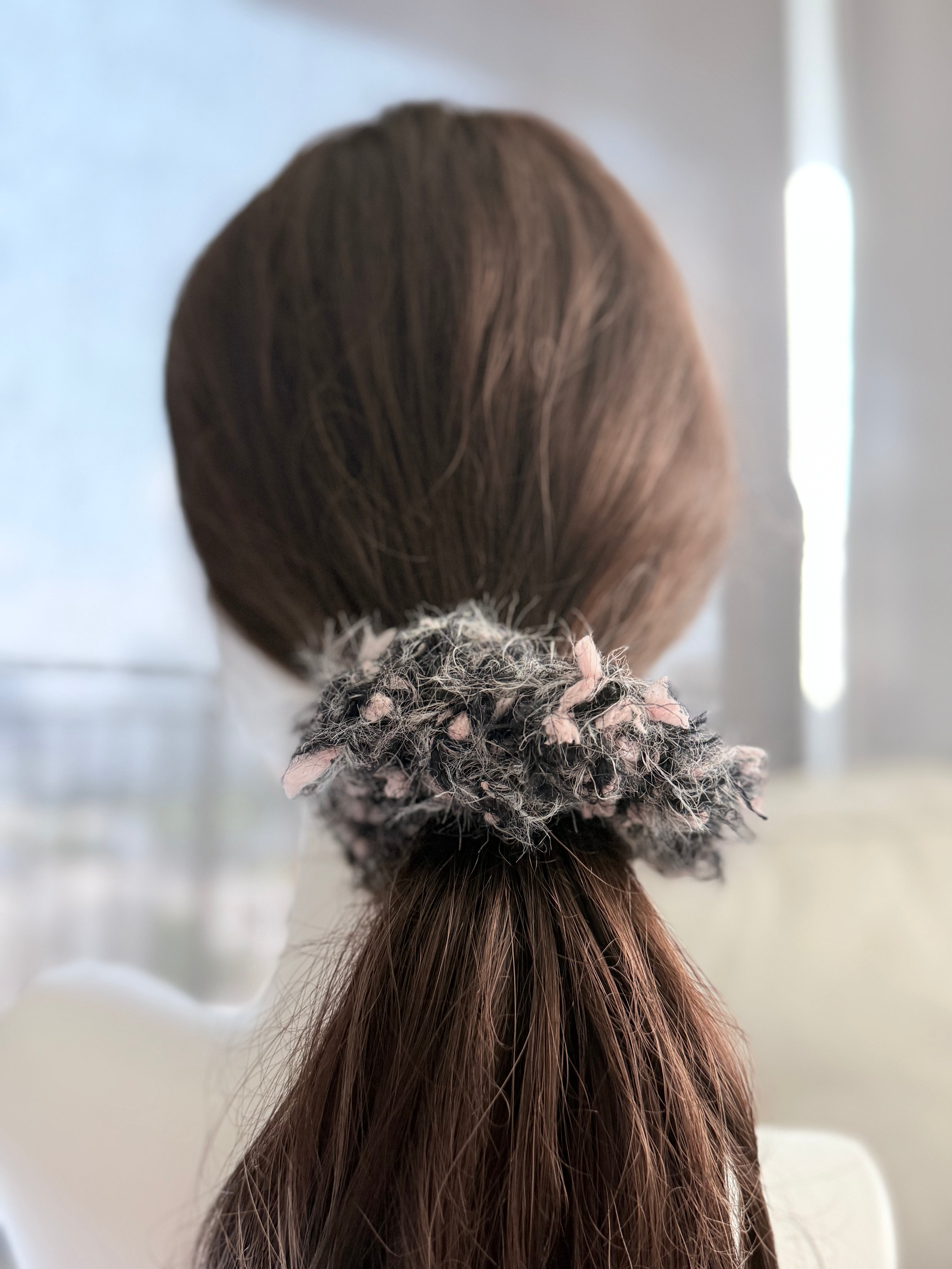 Hand-Blended Fuzzy Yarn Scrunchie – Black & White Mix